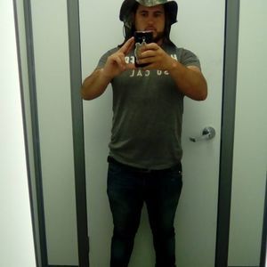 Meet your Posher, Jose armando